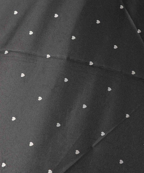 Me%（ミィパーセント）の「【晴雨兼用】プチハートminiカサ　323355（折りたたみ傘・レディース・ブラック/アイボリー・FREE）」の22枚目の写真