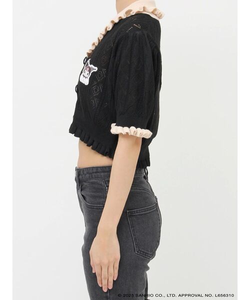 jouetie（ジュエティ）の「【メロクロコラボ】KUROMIフリルニットカーデ（カーディガン/ボレロ・レディース・レッド/ブラック/ピンク・MEDIUM）」の21枚目の写真