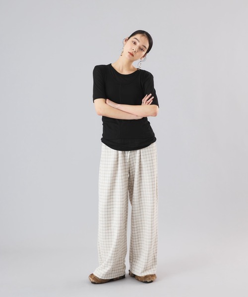 Muscat(マスカット)の「チェックイージータックパンツ(その他パンツ・レディース・オフホワイト/ブラック/ベージュ・F)」の3枚目の写真