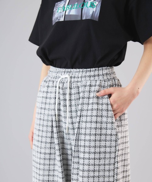 Muscat(マスカット)の「チェックイージータックパンツ(その他パンツ・レディース・オフホワイト/ブラック/ベージュ・F)」の15枚目の写真