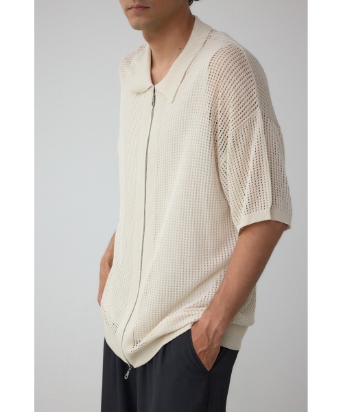 AZUL by moussy（アズールバイマウジー）の「ポロ襟ジップニットトップス（ポロシャツ・メンズ・ブラック/ダークグリーン/アイボリー・MEDIUM/LARGE）」の2枚目の写真