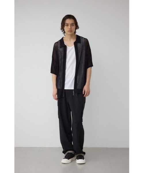 AZUL by moussy（アズールバイマウジー）の「ポロ襟ジップニットトップス（ポロシャツ・メンズ・ブラック/ダークグリーン/アイボリー・MEDIUM/LARGE）」の6枚目の写真