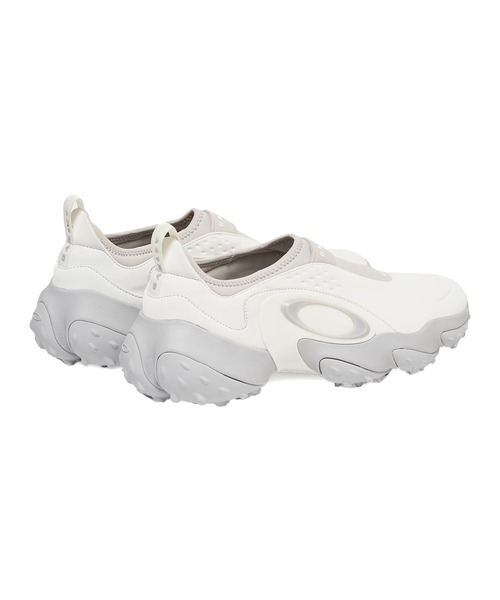 OAKLEY（オークリー）の「OAKLEY オークリー EDGE ICON スニーカー FOF100539（スニーカー・メンズ・ホワイト/グレー/ブラック/ベージュ系その他・28.0cm/26.0cm/27.0cm/25.0cm）」の11枚目の写真