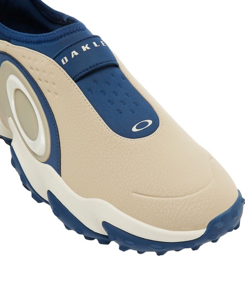 OAKLEY（オークリー）の「OAKLEY オークリー EDGE ICON スニーカー FOF100539（スニーカー・メンズ・ホワイト/グレー/ブラック/ベージュ系その他・28.0cm/26.0cm/27.0cm/25.0cm）」の8枚目の写真