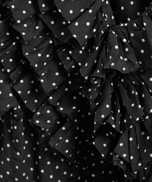 crinkle crinkle crinkle(クリンクルクリンクルクリンクル)の「【crinkle crinkle crinkle(クリンクルクリンクルクリンクル)】frill poncho blouse / フリルポンチョブラウス(シャツ/ブラウス・レディース・ブラック/ホワイト・FREE)」の11枚目の写真