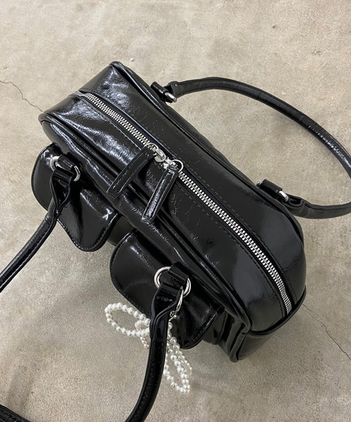 rire(リル)の「パール風リボンチャーム付ボストンバッグ(ボストンバッグ・レディース・レッド/オフホワイト/ブラック・FREE)」の17枚目の写真