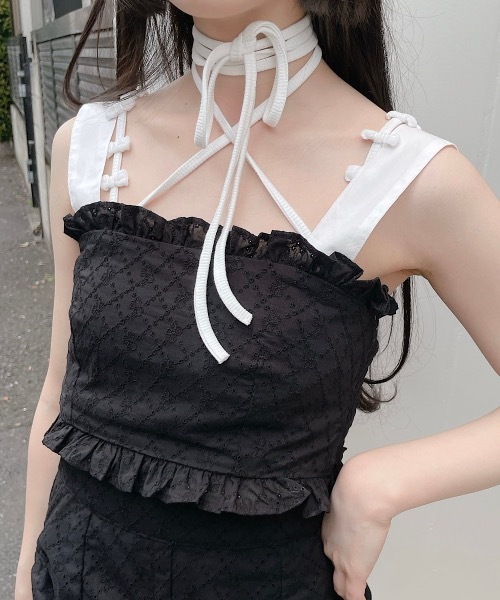 lilLilly(リルリリー)の「コットンレースビスチェキャミトップス(その他トップス・レディース・ホワイト/ブラック・FREE)」の2枚目の写真