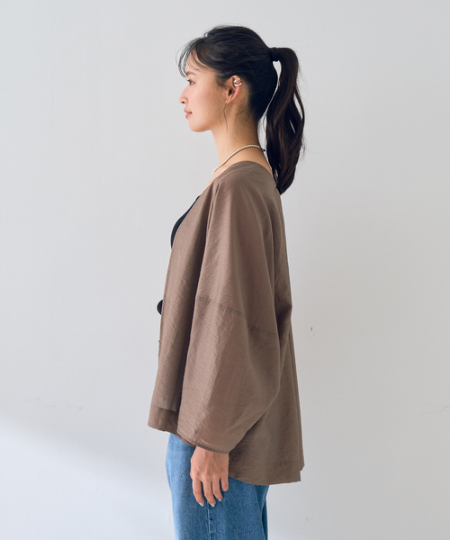 Rouge vif Anna(ルージュヴィフアンナ)の「はおりシアーシャツジャケット(シャツ/ブラウス・レディース・ベージュ/モカ/ブラック・フリー)」の21枚目の写真