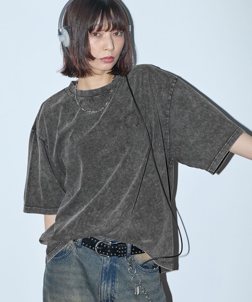 Anchor Smith（アンカー スミス）の「ヴィンテージ加工ピグメント サークルロゴ刺繍 オーバーサイズ半袖Tシャツ（Tシャツ/カットソー・レディース・ブラウン/ネイビー/ブラック/ワイン・M/L）」の5枚目の写真