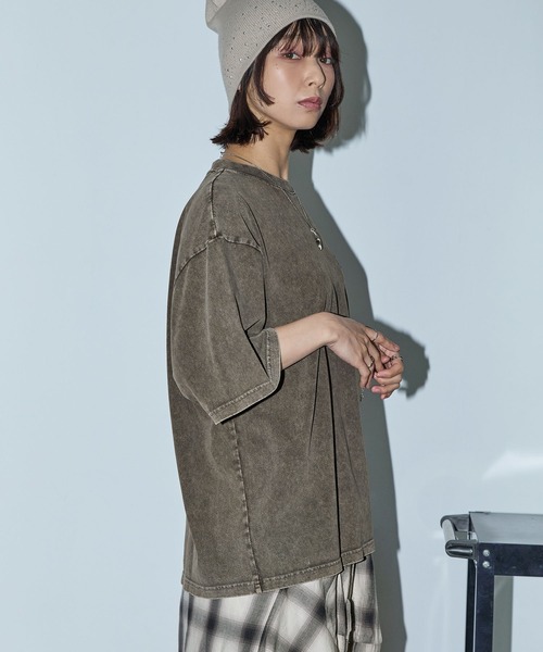 Anchor Smith（アンカー スミス）の「ヴィンテージ加工ピグメント サークルロゴ刺繍 オーバーサイズ半袖Tシャツ（Tシャツ/カットソー・レディース・ブラウン/ネイビー/ブラック/ワイン・M/L）」の16枚目の写真