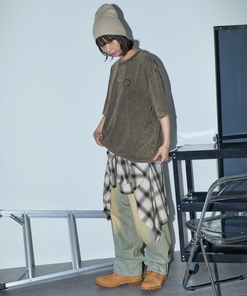 Anchor Smith（アンカー スミス）の「ヴィンテージ加工ピグメント サークルロゴ刺繍 オーバーサイズ半袖Tシャツ（Tシャツ/カットソー・レディース・ブラウン/ネイビー/ブラック/ワイン・M/L）」の21枚目の写真