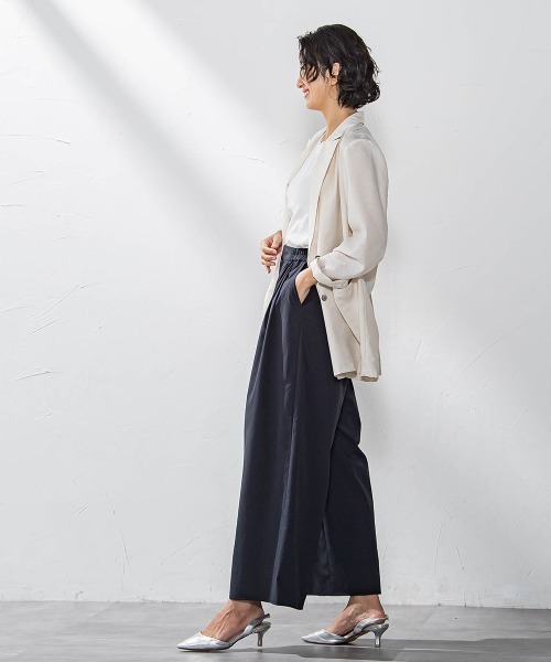 la.f…（ラエフ）の「タックボリュームワイドパンツ≪洗濯機で洗える≫（その他パンツ・レディース・グリーン/ブラック・9号/7号）」の6枚目の写真