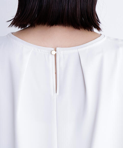 NATURAL BEAUTY BASIC(ナチュラルビューティーベーシック)の「◇シフォンラインTブラウス(シャツ/ブラウス・レディース・ダークブルー/グレイッシュベージュ/オフホワイト・SMALL/MEDIUM)」の21枚目の写真