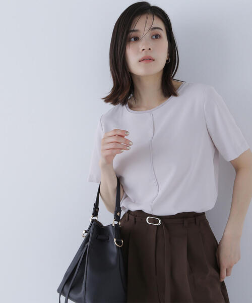 NATURAL BEAUTY BASIC(ナチュラルビューティーベーシック)の「◇シフォンラインTブラウス(シャツ/ブラウス・レディース・ダークブルー/グレイッシュベージュ/オフホワイト・SMALL/MEDIUM)」の3枚目の写真