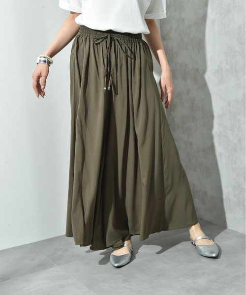 INTERPLANET（インタープラネット）の「レーヨンワイドイージーパンツ（その他パンツ・レディース・ブラック/カーキ/イエロー/ターコイズブルー・FREE）」の7枚目の写真