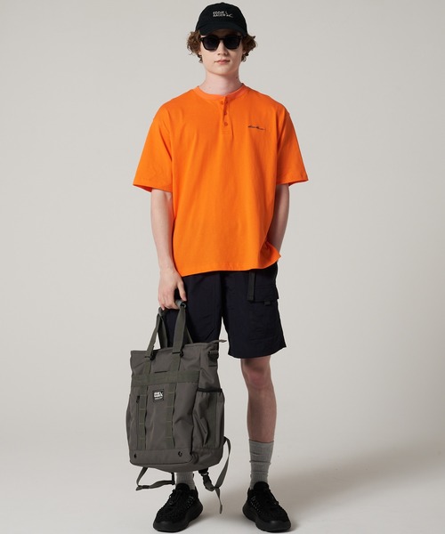 Eddie Bauer(エディーバウアー)の「クラシック ロゴ刺繍 ヘンリーネック Tシャツ(Tシャツ/カットソー・メンズ・ホワイト/ネイビー/オレンジ・L/M/XXL/S/XL)」の8枚目の写真