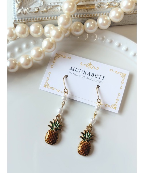 M’s Casa。パイナップルクッキーピアス パイナップルクッキー ピアス - メルカリ