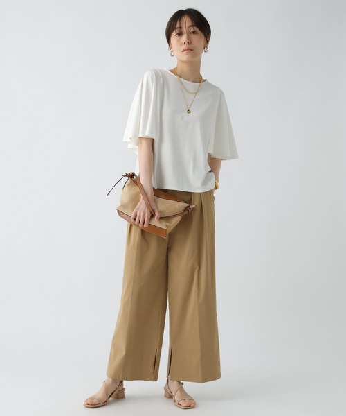 Elura（エルーラ）の「ドレスアップケーププルオーバー/494672（Tシャツ/カットソー・レディース・ブラック/ホワイト/ブラウン/ネイビー・MEDIUM/LARGE）」の20枚目の写真