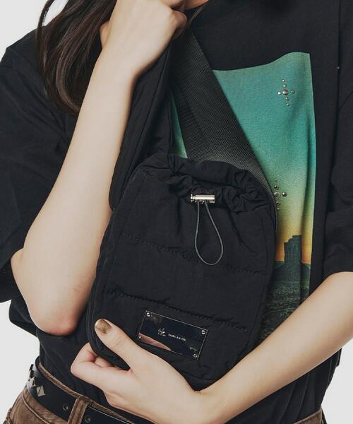 tk.TAKEO KIKUCHI（ティーケータケオキクチ）の「【パフィーシリーズ】mini miniショルダーバッグ（ショルダーバッグ・メンズ・ブラック系/ブラック/ブルー系その他2/オレンジ系その他2/ネイビー系1/グレー系その他2・00）」の11枚目の写真