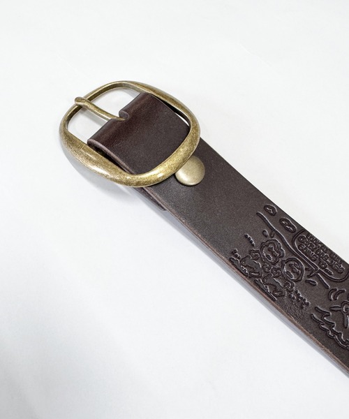 SNOOPY×OLD BETTY'S（スヌーピーカケルオールドベティーズ）の「【日本製】スヌーピー 【SNOOPY】 Embossed Leather Belt（ベルト・レディース・ブラウン系その他2/イエロー系2/イエロー系4/レッド系その他2/ブラウン系その他4/イエロー系1/ブラウン系その他3・FREE）」の13枚目の写真