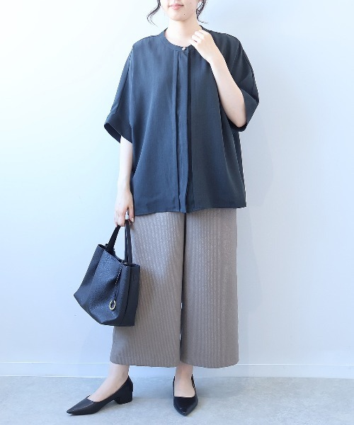 fleur by mint breeze(フルールバイミントブリーズ)の「【L~5L 大きいサイズ】【接触冷感】リネンライクスラブドルマンスリーブブラウス シャツ 半袖 春夏(シャツ/ブラウス・レディース・チャコールグレー/オレンジ/ライトグレー・LL/3L/4L/5L/L)」の5枚目の写真