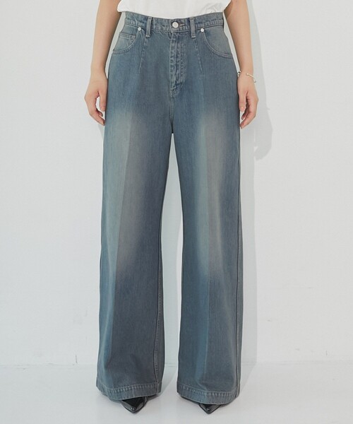 UNITED TOKYO（ユナイテッドトウキョウ）の「センタークリースハイウエストデニム｜ウォッシャブル/美脚見え/春服（デニムパンツ・レディース・ブルー/ブラック・1/2）」の12枚目の写真