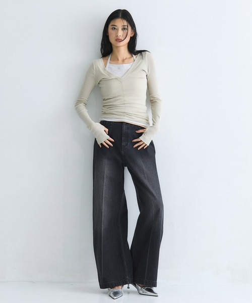 UNITED TOKYO（ユナイテッドトウキョウ）の「センタークリースハイウエストデニム｜ウォッシャブル/美脚見え/春服（デニムパンツ・レディース・ブルー/ブラック・1/2）」の15枚目の写真