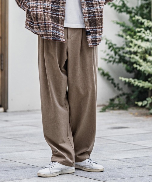 CAMBIO(カンビオ)の「mp13917-Slacks Fabric Wide Straight Pants ワイドストレートパンツ(スラックス・メンズ・ブラック/ベージュ/ブラウン/チャコール・S/M/L)」の18枚目の写真
