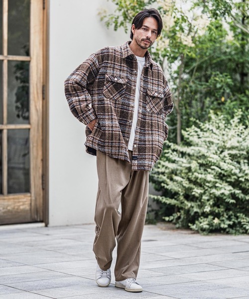 CAMBIO(カンビオ)の「mp13917-Slacks Fabric Wide Straight Pants ワイドストレートパンツ(スラックス・メンズ・ブラック/ベージュ/ブラウン/チャコール・S/M/L)」の20枚目の写真