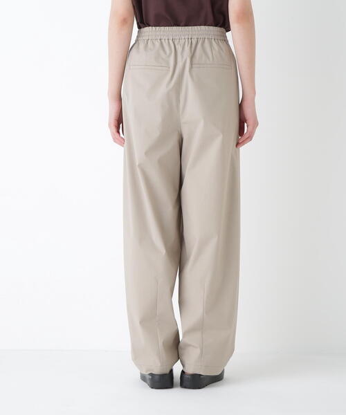 human woman(ヒューマンウーマン)の「◆TR×TCポプリンストレッチイージーカーブパンツ(その他パンツ・レディース・ネイビー/ベージュ系その他2・MEDIUM)」の6枚目の写真