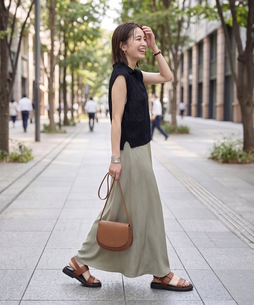STYLE DELI(スタイルデリ)の「かなり涼しいジョーゼットロングスカート(スカート・レディース・グレー系/ブラック/コバルトブルー・01/02)」の15枚目の写真