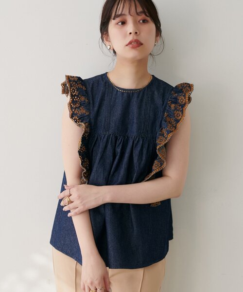 セール】【WEB限定】デニム刺繍フリルブラウス（シャツ/ブラウス