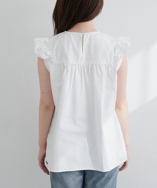 natural couture(ナチュラルクチュール)の「【WEB限定】デニム刺繍フリルブラウス(シャツ/ブラウス・レディース・ブルー/インディゴブルー/オフホワイト・FREE)」の21枚目の写真