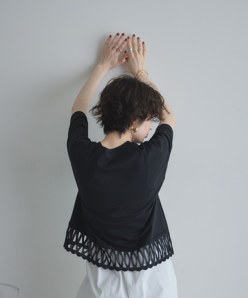 &. NOSTALGIA(アンドドットノスタルジア)の「【ZOZO限定】レースヘムルーズTシャツ(Tシャツ/カットソー・レディース・ブラック/ホワイト・FREE)」の20枚目の写真