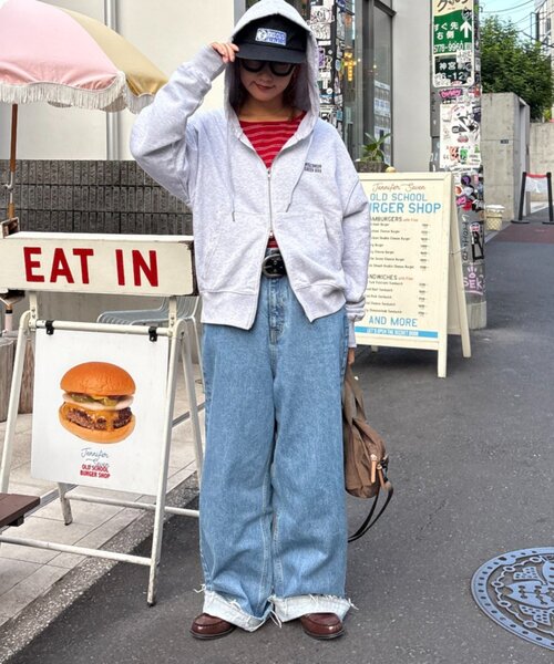 CIAOPANIC TYPY(チャオパニックティピー)の「【UNISEX】アシッドウォッシュ加工ロゴジップパーカー(パーカー・レディース・ブラック/ネイビー/グレー/レッド・MEDIUM/LARGE)」の6枚目の写真