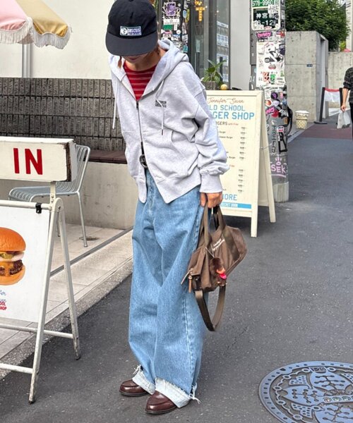 CIAOPANIC TYPY(チャオパニックティピー)の「【UNISEX】アシッドウォッシュ加工ロゴジップパーカー(パーカー・レディース・ブラック/ネイビー/グレー/レッド・MEDIUM/LARGE)」の7枚目の写真