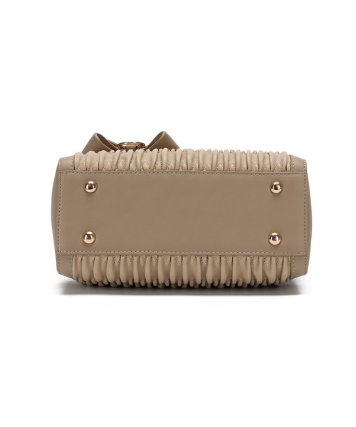 dazzlin（ダズリン）の「【dazzlin/ダズリン】リボンチャーム付 ギャザーシャーリングボストンバッグ（ボストンバッグ・レディース・アイボリー/ベージュ/ブラック・FREE）」の19枚目の写真