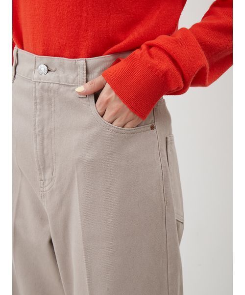 Mila Owen(ミラオーウェン)の「ハイライズセンタープレスバギーデニムパンツ(デニムパンツ・レディース・ベージュ/ブルー/ブラック・0/1/00)」の21枚目の写真