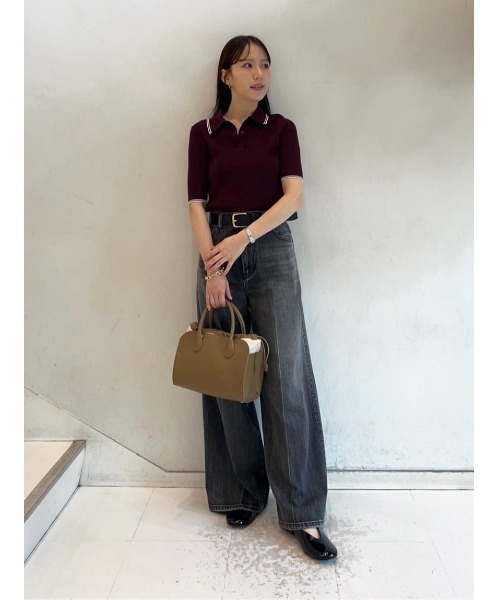 Mila Owen(ミラオーウェン)の「ハイライズセンタープレスバギーデニムパンツ(デニムパンツ・レディース・ベージュ/ブルー/ブラック・0/1/00)」の4枚目の写真