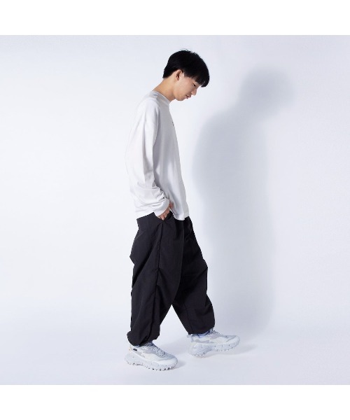 Reebok（リーボック）の「ジグ キネティカ 2.5 エッジ / ZIG KINETICA 2.5 EDGE（スニーカー・メンズ・ブラウン/ブラック/オフホワイト・23.0cm/23.5cm/24.5cm/24.0cm/25.0cm/25.5cm/26.0cm/26.5cm/27.0cm/27.5cm/28.0cm/28.5cm/29.0cm/30.0cm/22.5cm）」の14枚目の写真