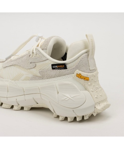 ジグ キネティカ 2.5 エッジ / ZIG KINETICA 2.5 EDGE（スニーカー