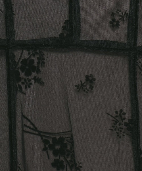 mysty woman（ミスティウーマン）の「チュールフラワーフロッキーワンピース　581551（ワンピース・レディース・アイボリー/ブラック・FREE）」の17枚目の写真