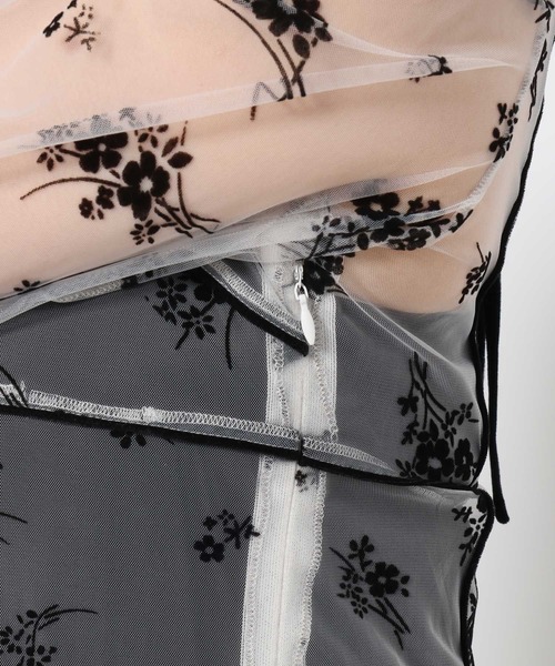 mysty woman（ミスティウーマン）の「チュールフラワーフロッキーワンピース　581551（ワンピース・レディース・アイボリー/ブラック・FREE）」の13枚目の写真