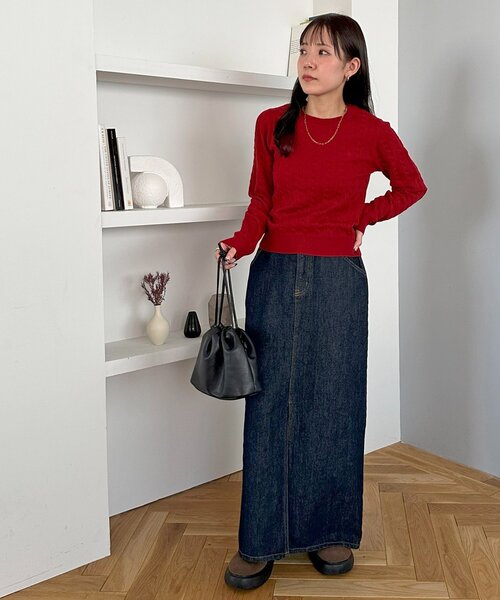 DISCOAT(ディスコート)の「【WEB限定】モチモチケーブル刺繍ロゴプルオーバー(ニット/セーター・レディース・アイボリー/チャコールグレー/レッド/ピンク/モカ/ネイビー・FREE)」の14枚目の写真