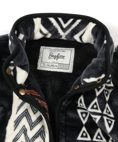 BAYFLOW(ベイフロー)の「着る半袖ブランケット25AW(ブランケット・メンズ・ブラック系/グレー系/ブラウン系・ONE SIZE)」の11枚目の写真