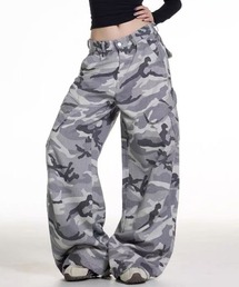 Achic（アシック）の「ストリートカモ ワイドカーゴパンツ（カーゴパンツ）」