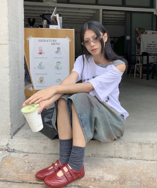 FUNdaysion(ファンデイション)の「ロザリオプリントオフショルTシャツ(Tシャツ/カットソー・レディース・ブラック/ホワイト・M)」の15枚目の写真
