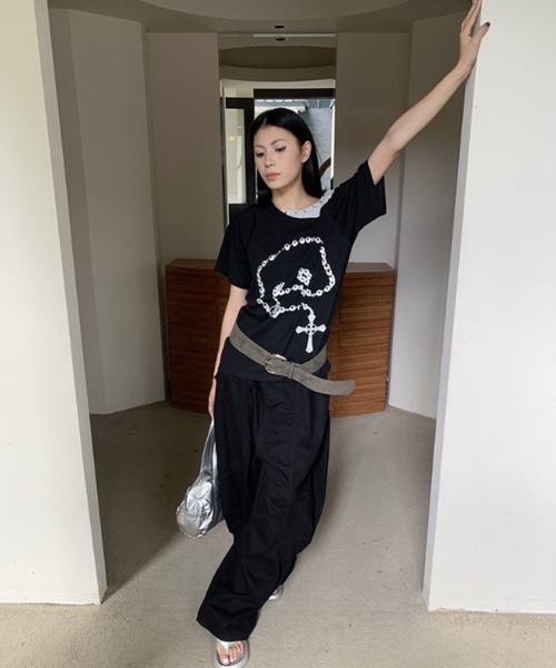 FUNdaysion(ファンデイション)の「ロザリオプリントオフショルTシャツ(Tシャツ/カットソー・レディース・ブラック/ホワイト・M)」の18枚目の写真
