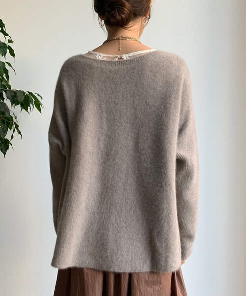 DouDou（ドゥドゥ）の「ファーウールポンチョプルオーバー（ニット/セーター・レディース・チャコールグレー/モカ/ミント・FREE）」の5枚目の写真