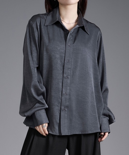 Ellno Loset（エルノロゼット）の「サイドコードバックヨークサテンシャツ（シャツ/ブラウス・メンズ・ブラック/ボルドー/ブルーグレー・SMALL/MEDIUM/LARGE）」の19枚目の写真